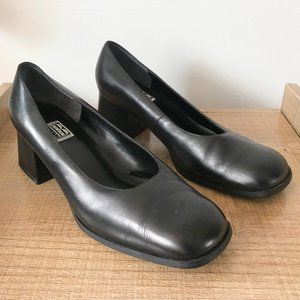 MIXED BLUES 90'S LEATHER PUMPS